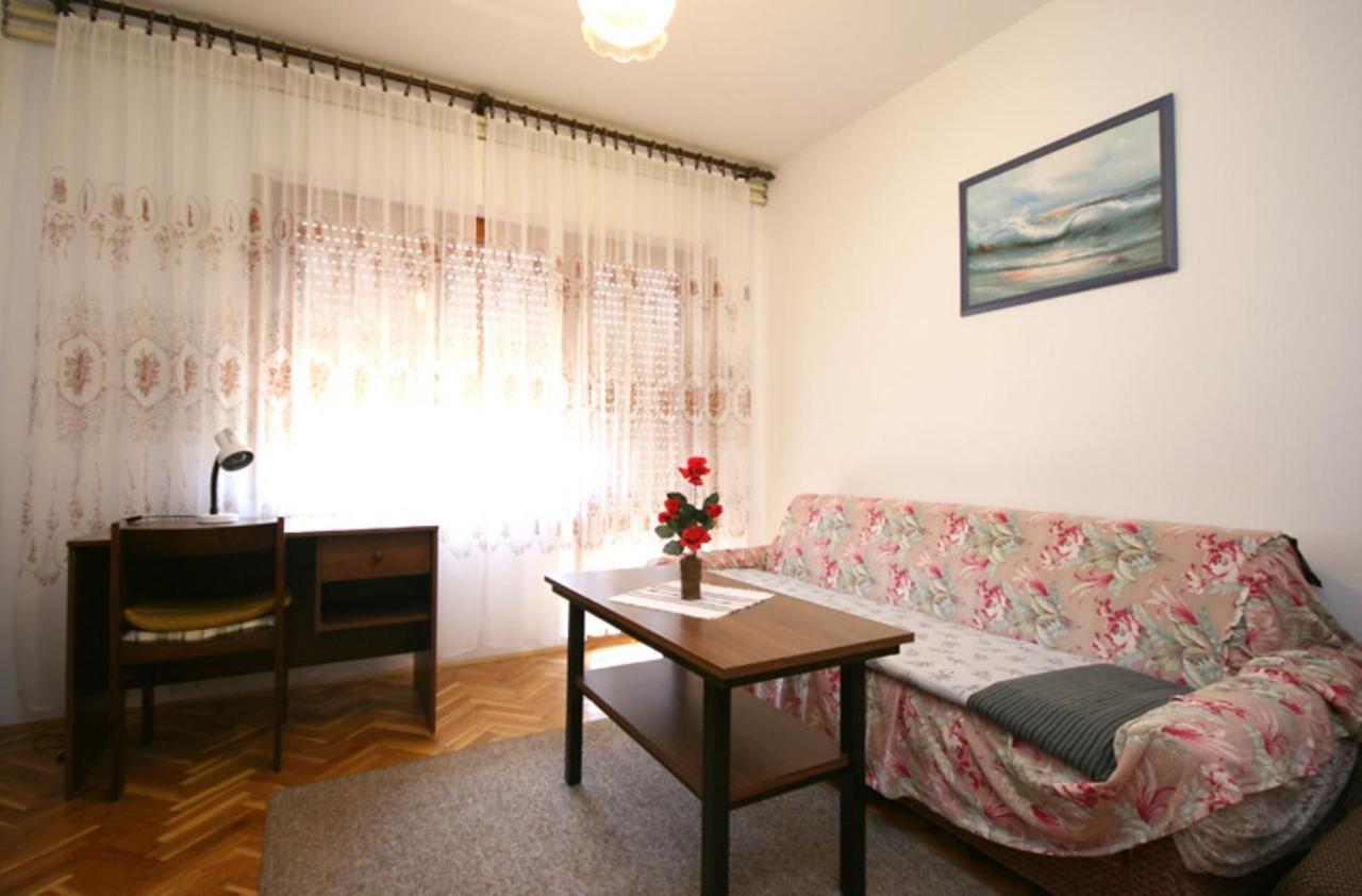 Apartment Anica 바슈카 외부 사진